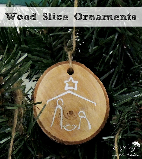 nativity-ornament wood slice