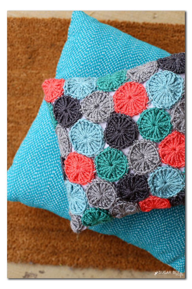 yo-yo pillow crocheted, free pattern copy