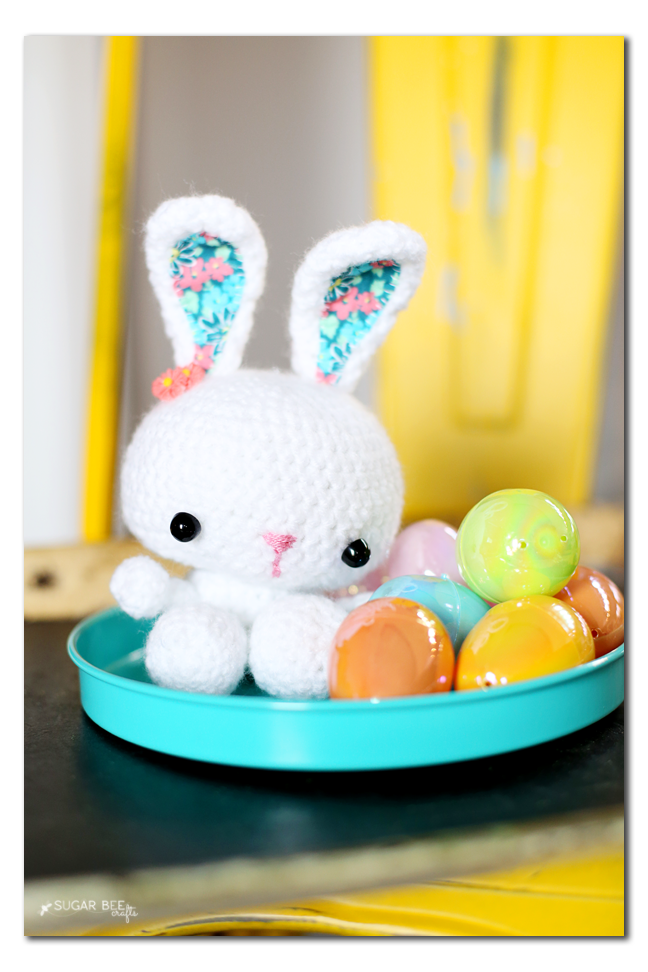 crochet amigurumi bunny rabbit