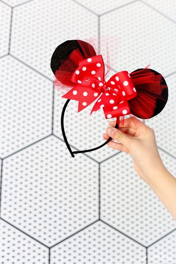 diy-minnie-mouse-ears-bow-headband-how-to-make-yourself-tutorial