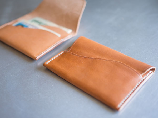 diy-leather-wallet-done-front