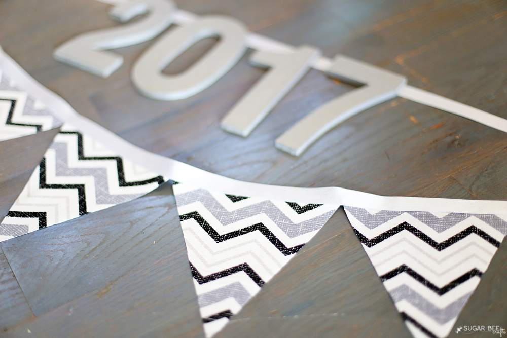 new-years-no-sew-banner-craft-idea