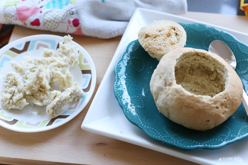 making-a-bread-bowl